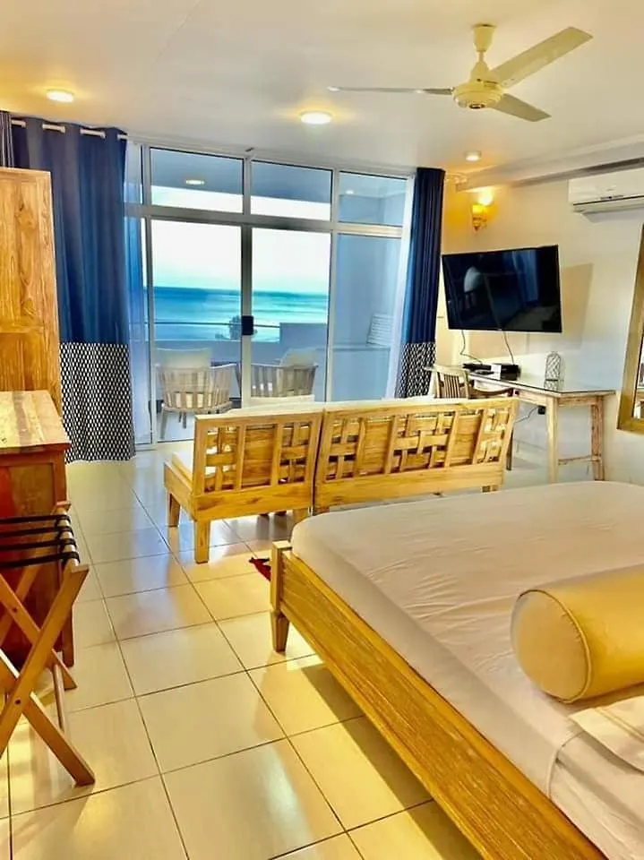 Beau Vallon Studios - Apartments Vacation Rentals Victoria